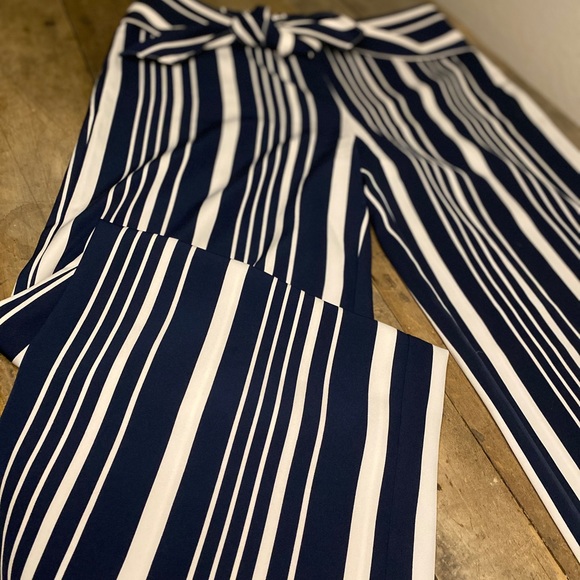 White & Navy Striped Dress Pants w/ tie in front - Picture 4 of 4